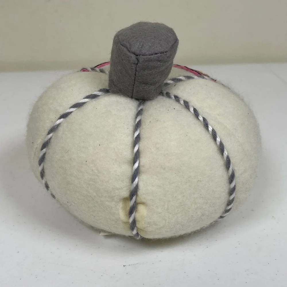 Target Day of the Dead Sugar Skull Felt Pumpkin‎ Decor Halloween White Orange